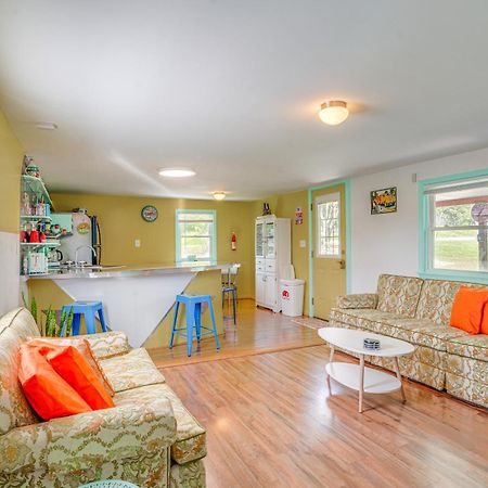 Waterfront Virginia Retreat With Canoe, Pets Welcome Rileyville Luaran gambar