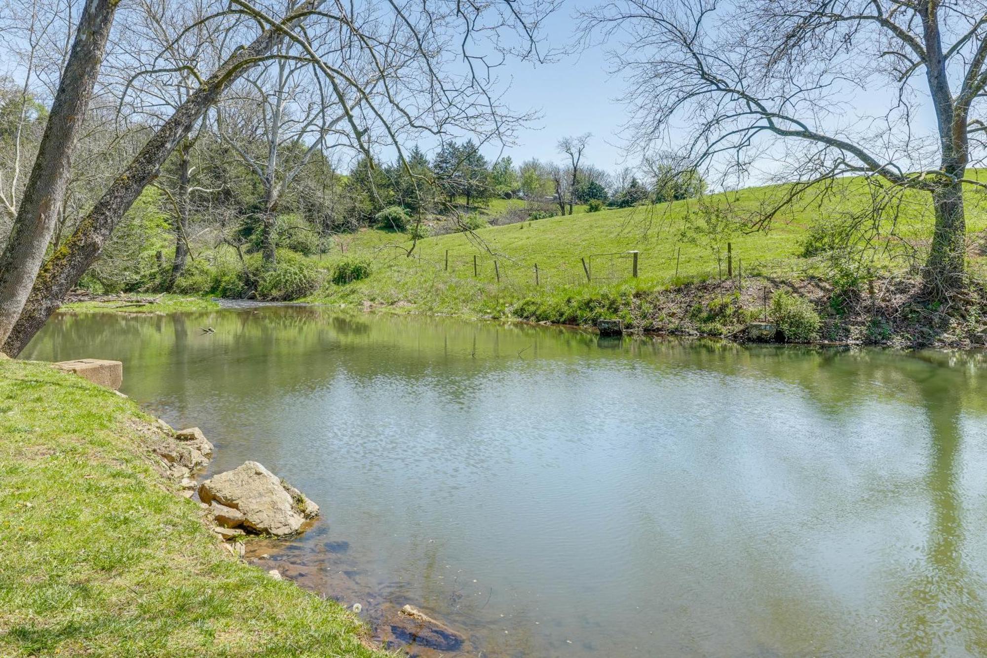 Waterfront Virginia Retreat With Canoe, Pets Welcome Rileyville Luaran gambar